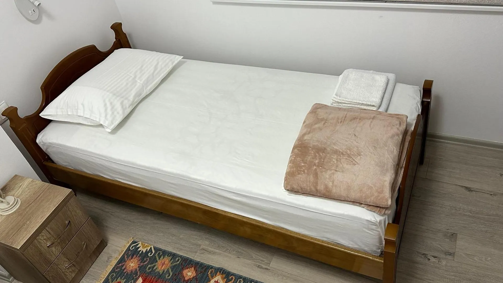 Lola'S Rooms Gjirokaster Albania